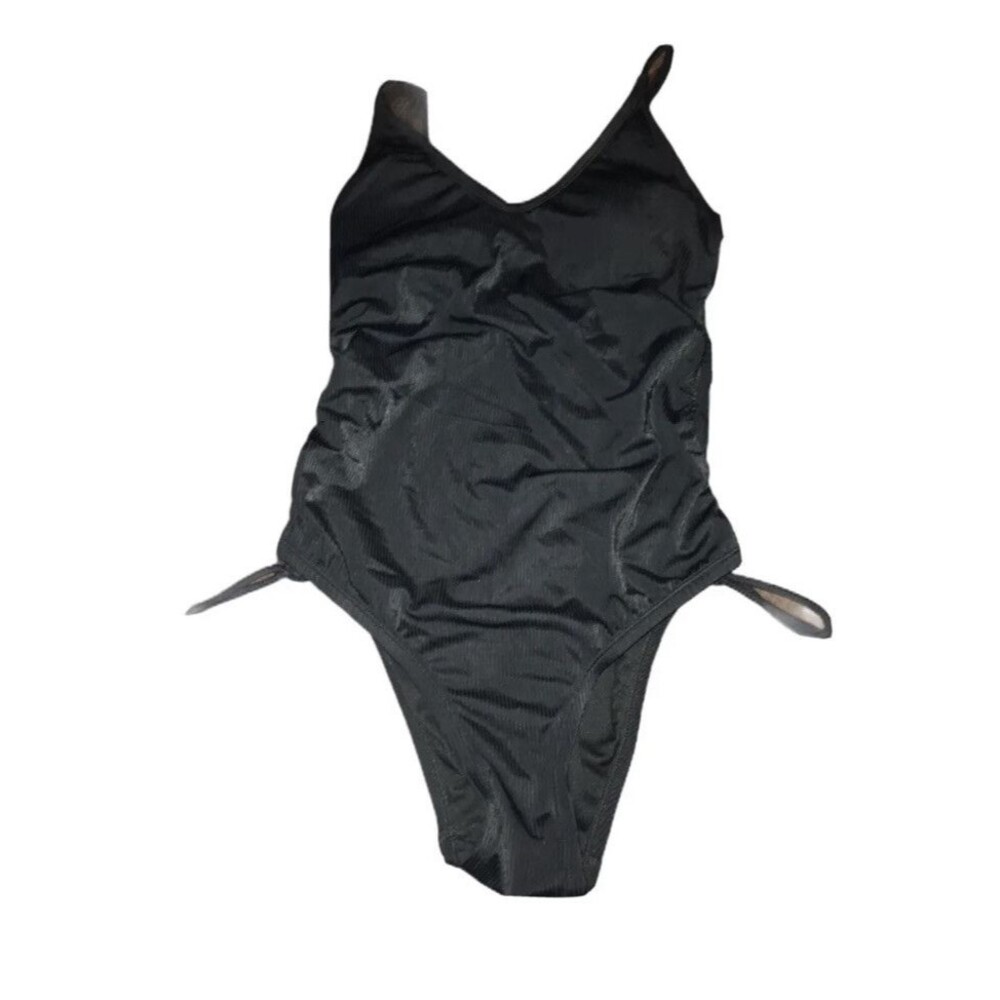 Time And TRU Black Ribbed One Piece Swimsuit Size Medium (8/10)